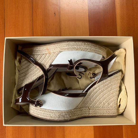 Louis Vuitton Espadrille Wedges - Picture 6 of 6